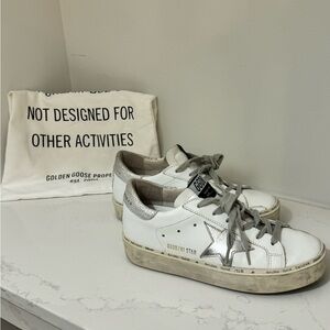 GOLDEN GOOSE Hi-Star Low-Top Sneaker - Wm Size 35/5